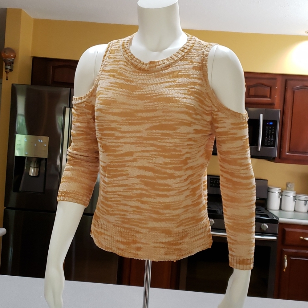 Express Cold Shoulder Sweater Small